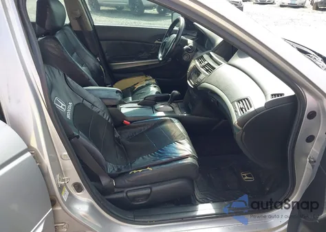 2008 Honda Accord 2.4 Ex-L from USA, damaged, VIN 1HGCP26898A037766